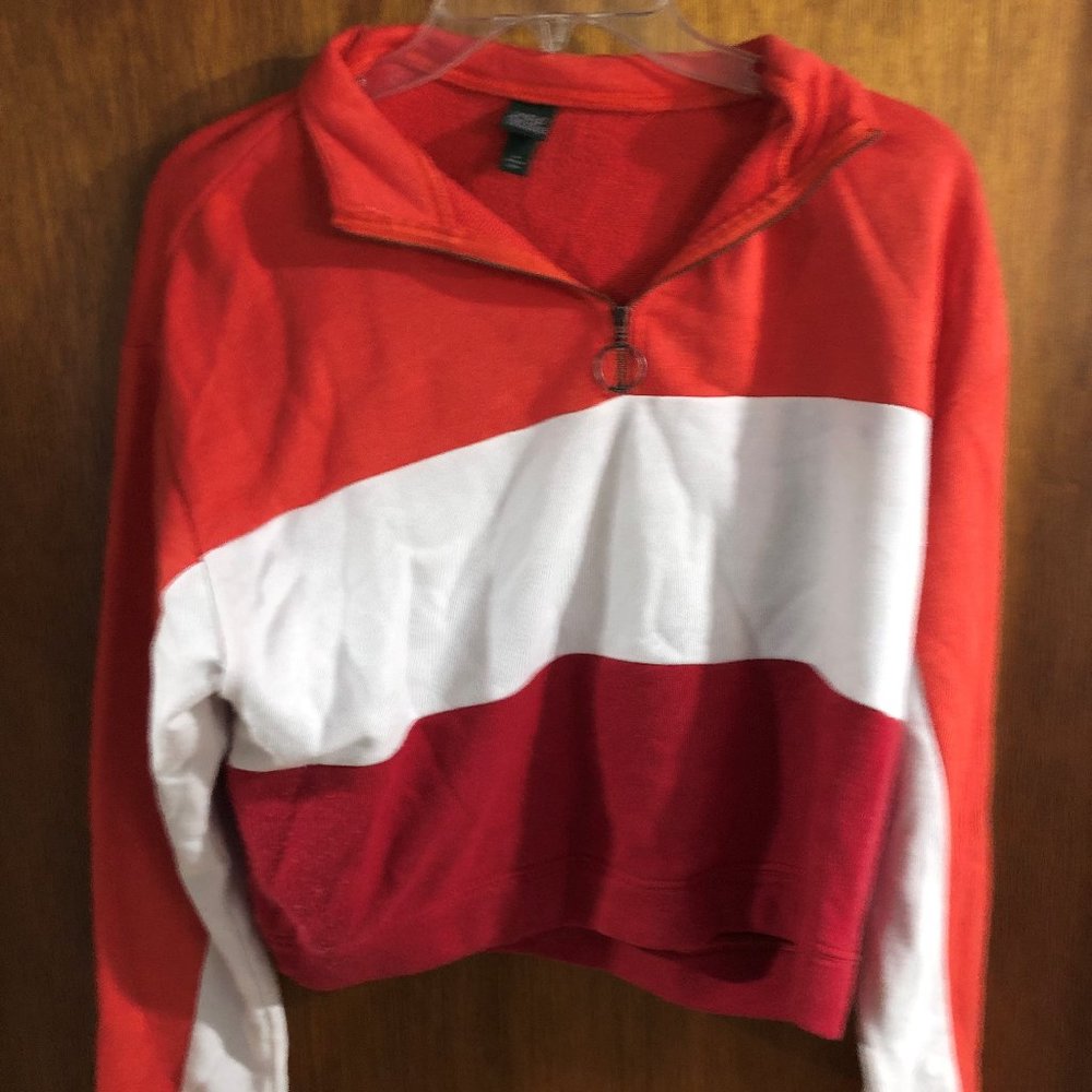 Sweat Shirt